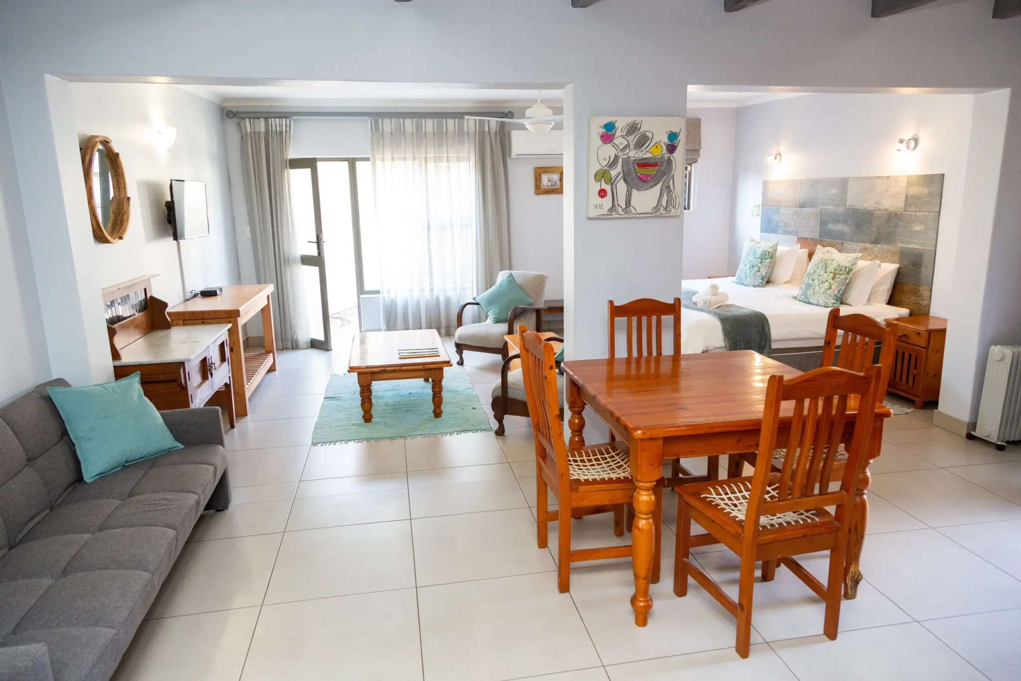 Apartment-Style Self-Catering Unit - Glen Maine